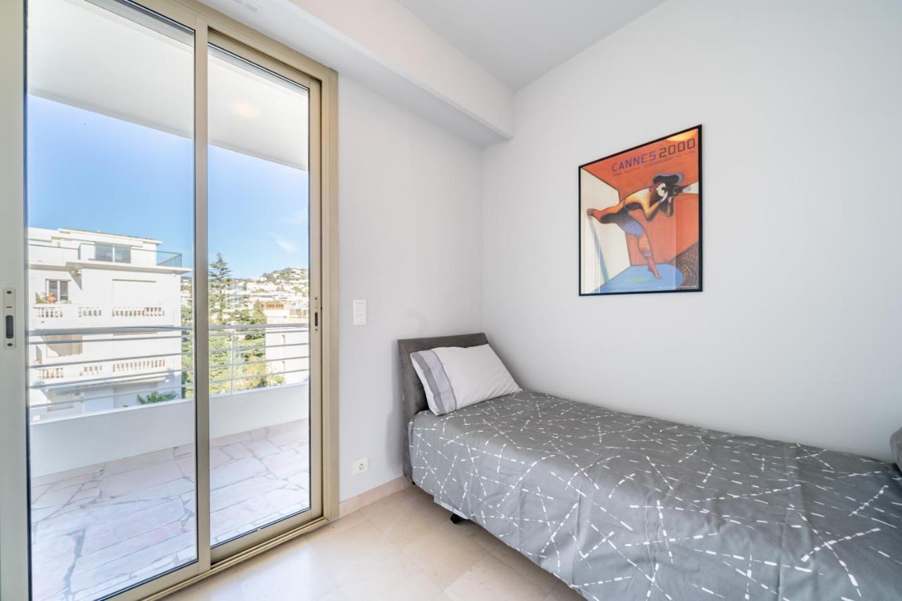 Palm Beach- Free Wifi- Parking- Sea View Apartment Cannes Ngoại thất bức ảnh